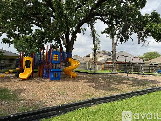13318 Raven Roost Dr — Photo 11