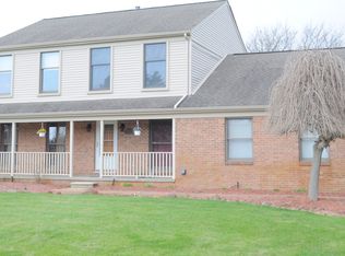 25515 Birchwoods Dr, Novi, MI 48374