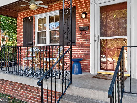 4th image of 2808 Ivydale St