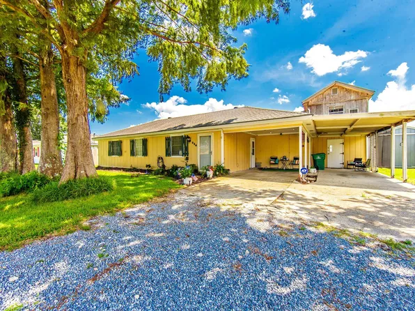 224 Half Oak Dr, Thibodaux, LA 70301