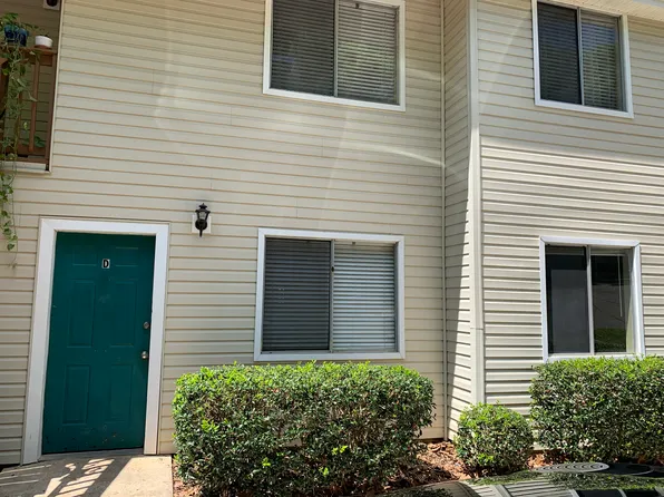 725 Pointe Ct #D, Tallahassee, FL 32308