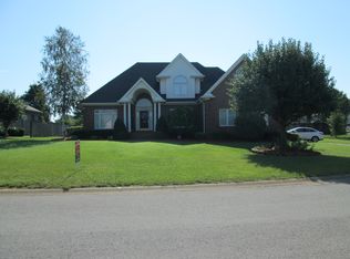 406 Cromwell Pl, Hopkinsville, KY 42240