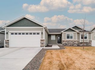 3821 Thomas Rd, Cheyenne, WY 82001