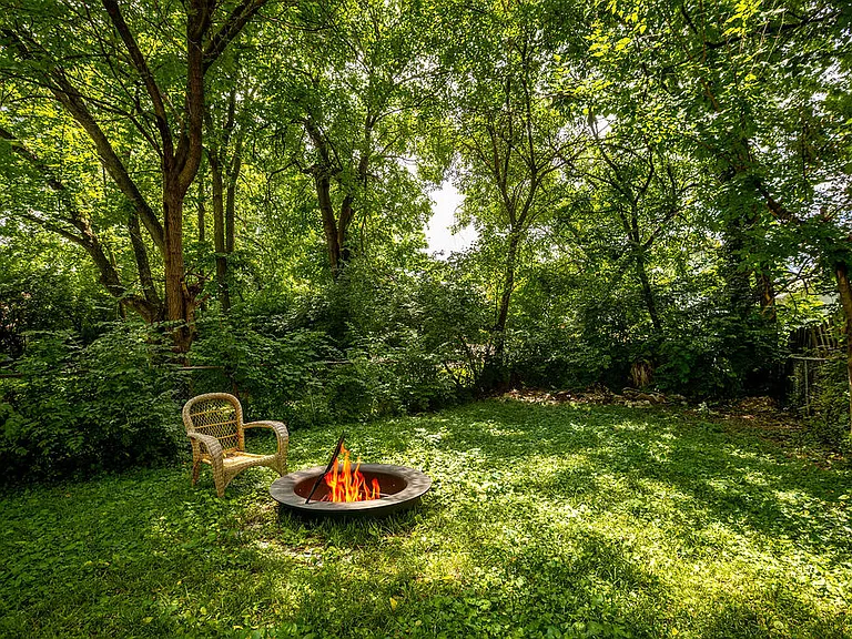 Flat Back yard for relaxation and entertainment