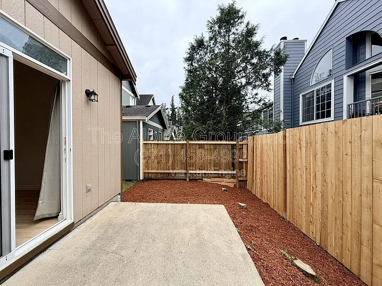 5817 NW 174th Ave — Photo 23