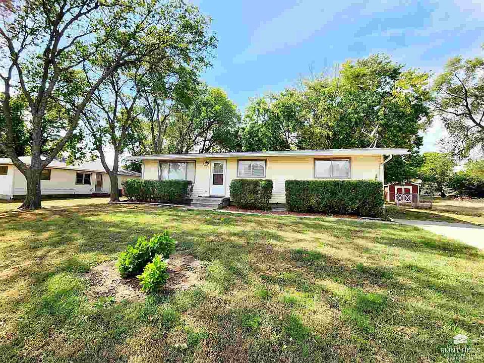 205 N Arizona St, Leonardville, KS 66449 MLS 20232431 Zillow