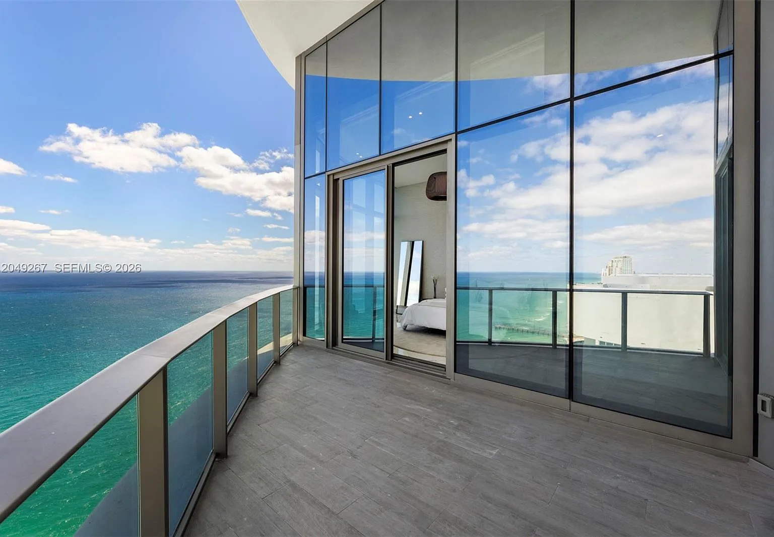 15701 Collins Condo — Photo 4