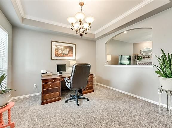 5th image of 1400 Claire Ln