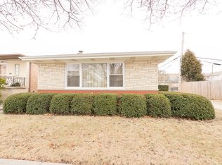 3451 N Oleander Ave, Chicago, IL 60634