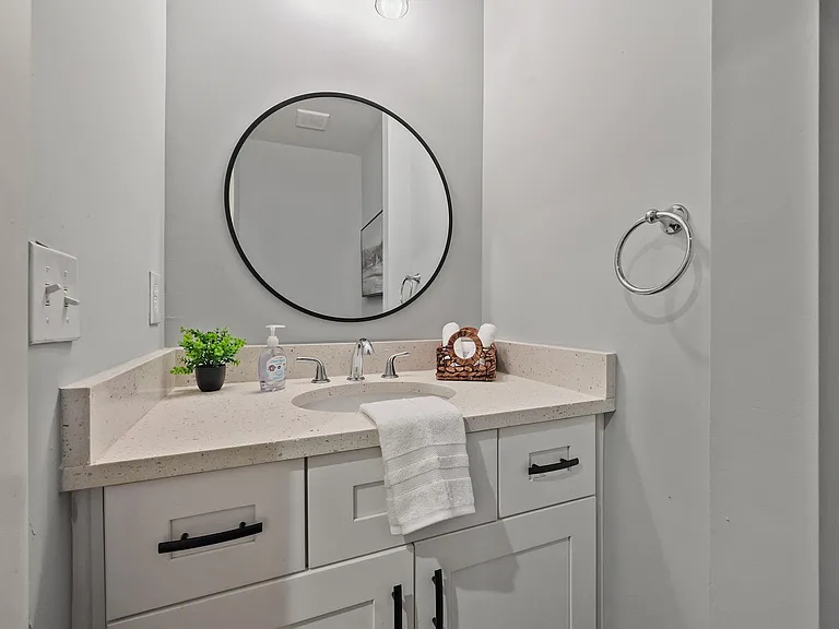 1515 Westwood Ave SW — Photo 11