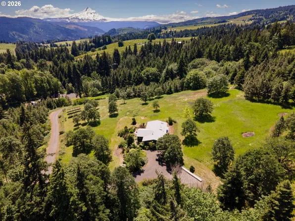 5090 Binns Hill Rd, Hood River, OR 97031