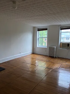 Rented by Brown Harris Stevens | media 44