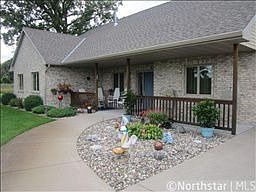 2nd image of 713 7th Ave S