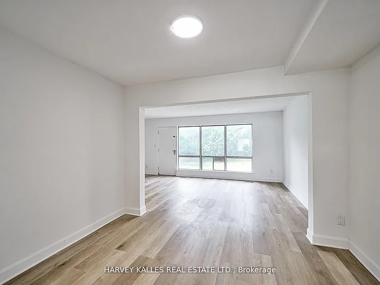 2012 Sheppard Ave W #Townhouse 102 — Photo 13