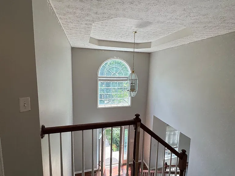 504 Thames Cir — Photo 81