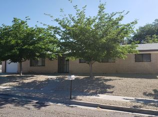 2025 Thomas Dr, Las Cruces, NM 88001