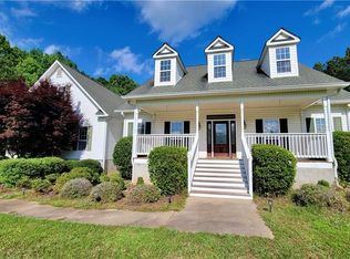 306 Hutchinson Farms Rd, Griffin, GA 30224