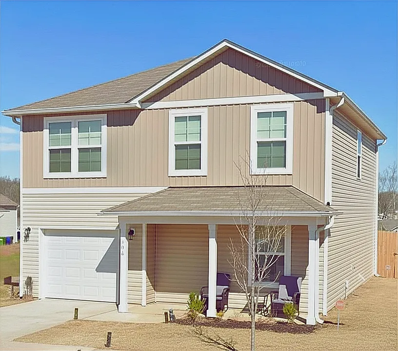 302 Pearson Dr