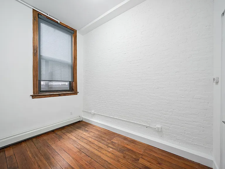 577 Broadway #3 — Photo 7