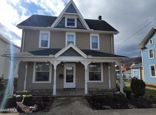 428 Poplar St, Roaring Spring, PA 16673
