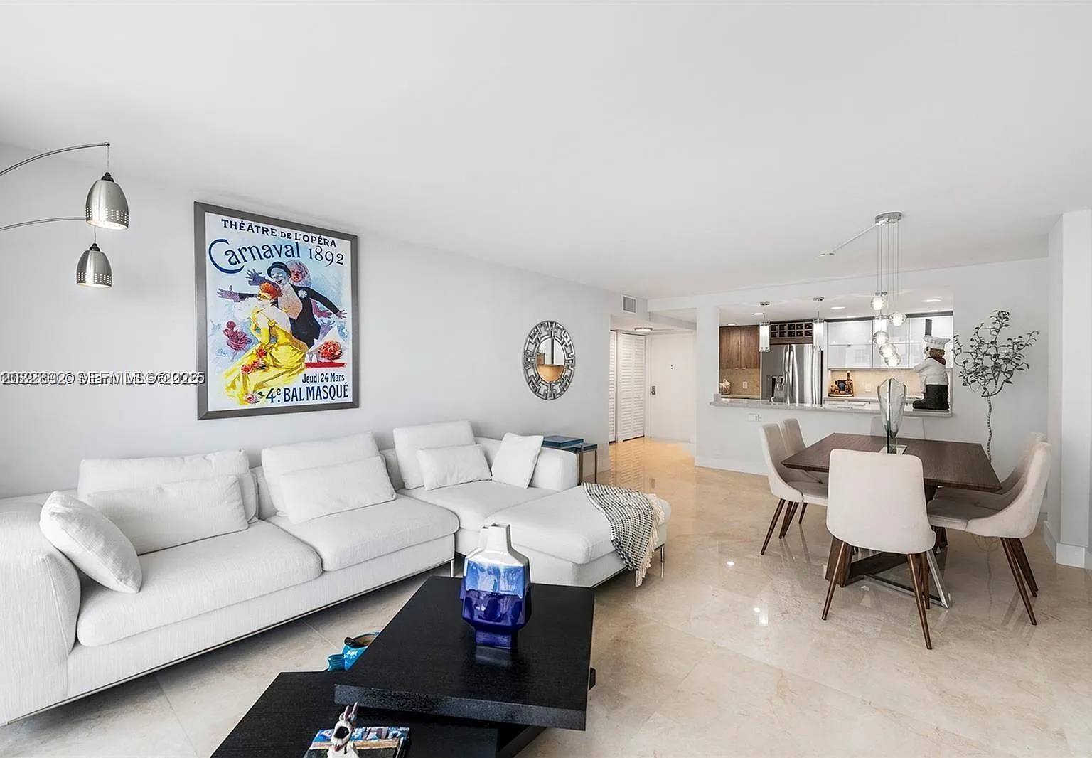 Opal Towers Condo — Photo 1