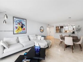 1149 Hillsboro Mile, Pompano Beach, FL