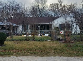 1130 Houghton Rd, Dallas, TX 75217