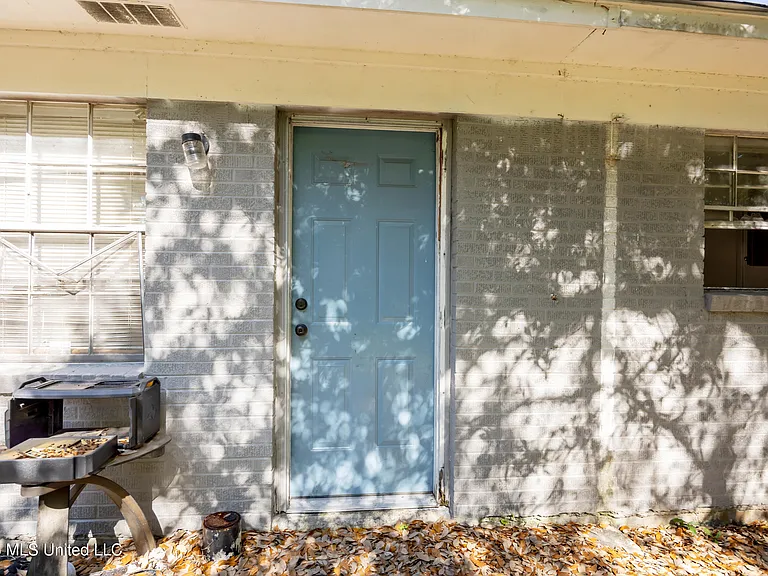 5612 Rose Dr — Photo 34