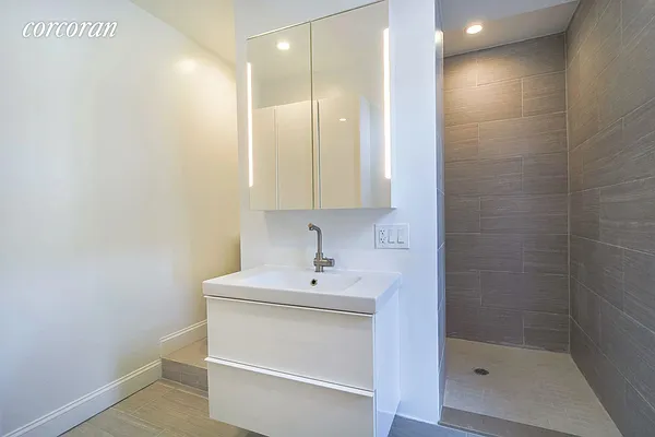 Rented by Corcoran | media 18