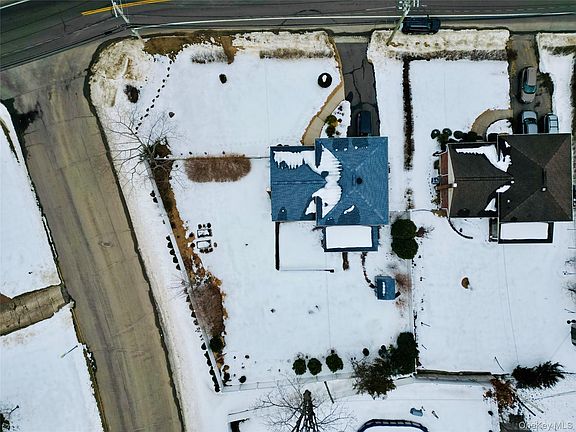 4th image of 10 Kings Park Road