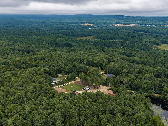4th image of 86 Beaver Ridge Road