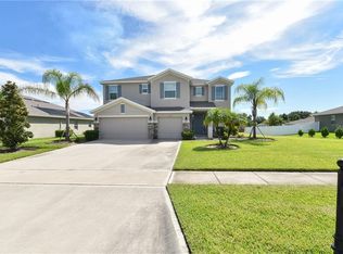 1145 Spinning Wheel Dr, Apopka, FL 32712