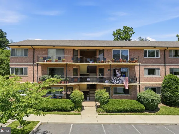 5003 Sentinel Dr APT 22, Bethesda, MD 20816