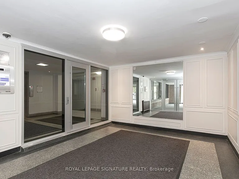 1545 Bathurst St #402 — Photo 13