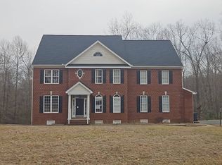 8230 Christian Ridge Dr, Mechanicsville, VA 23111