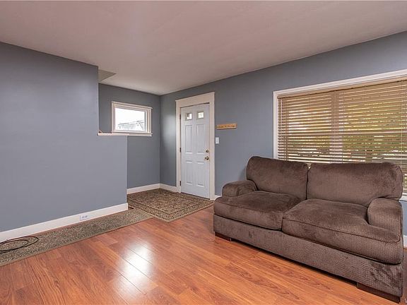 2nd image of 2718 South Ave