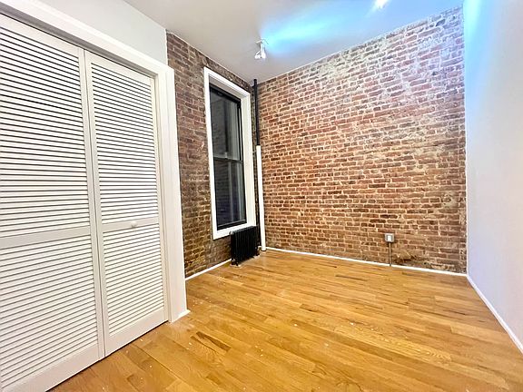 4th image of 62 New York Ave #1