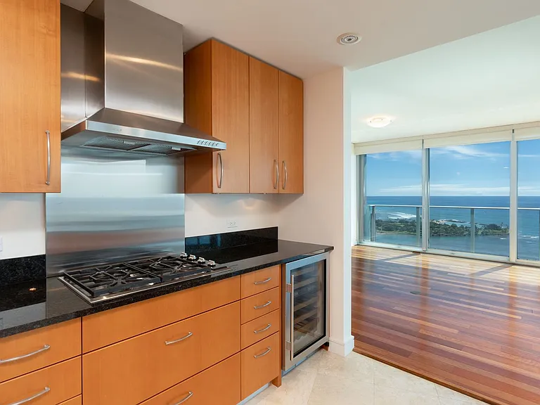 1288 Ala Moana Blvd #31D — Photo 9