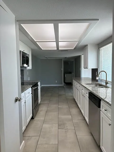 Building Photo - 3014 Tres Logos Ln