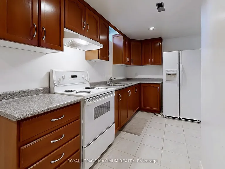22A Waltham Cres — Photo 43