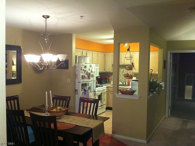 2nd image of 733 Waterford Dr