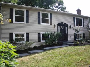 4283 S Carolina Dr, Harrisburg, PA 17112