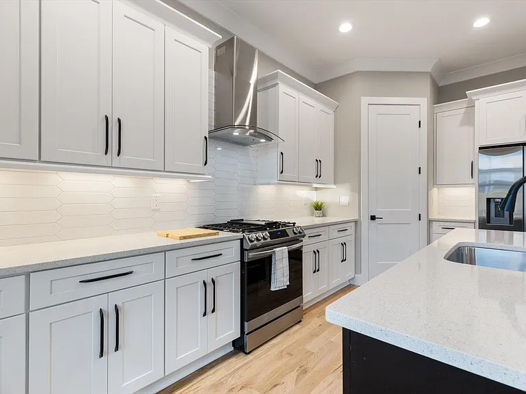 Smart Gas range with griddle