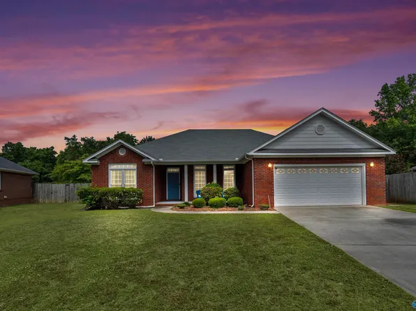 3703 Choctaw Dr SE, Decatur, AL 35603
