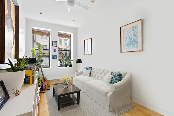 Sold by Compass | media 2