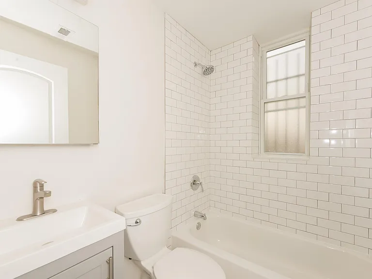 846 N Hermitage Ave — Photo 11