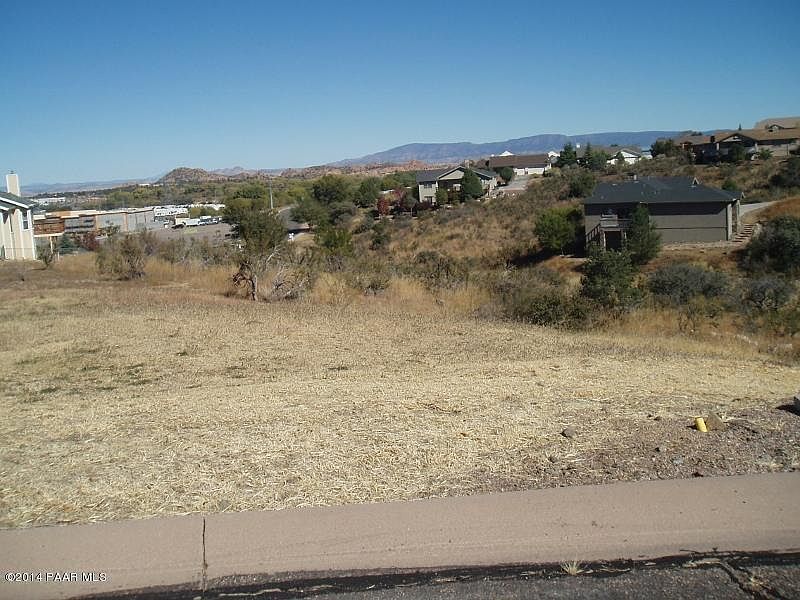 1st image of 750 Sierra Nevada Dr