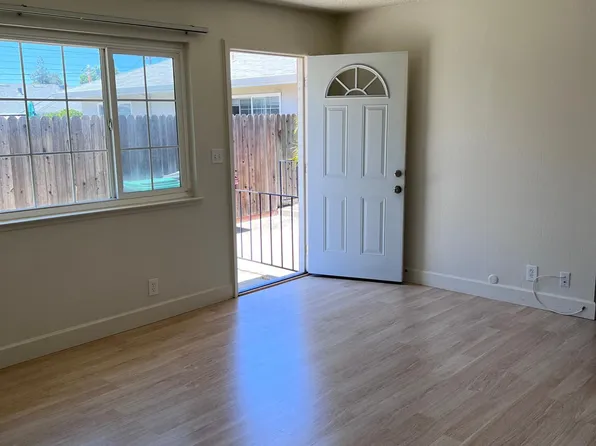 473 W Sunset Blvd, Hayward, CA 94541