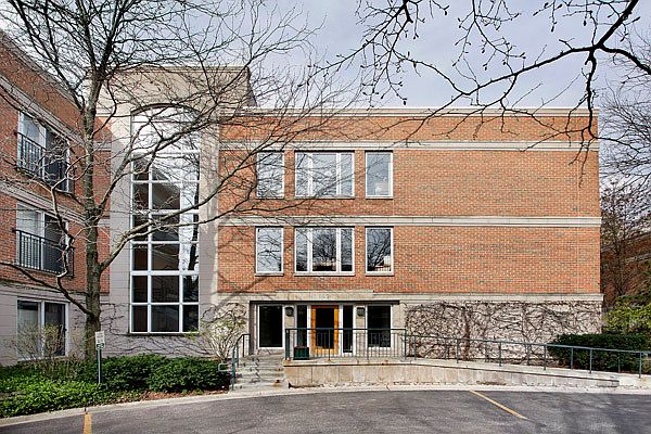 1st image of 119 E Laurel Ave APT 304