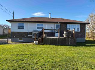 45 Cottage St, Dominion, NS B1G 1C2